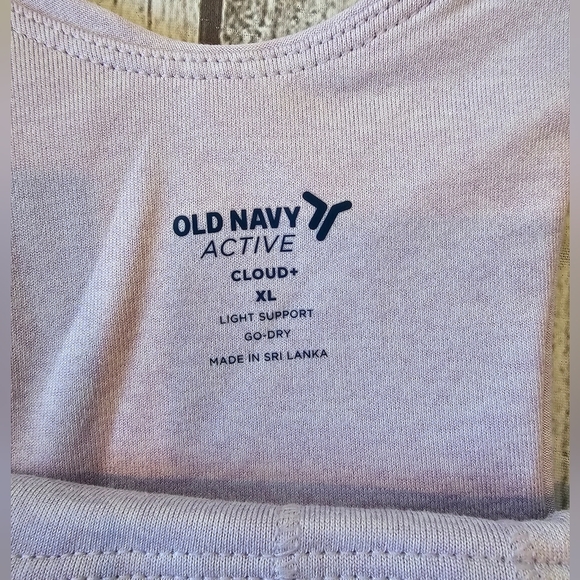 Old Navy Active Size XL Cloud Light Support Go Dry light Lavender longline Sport - Picture 2 of 6